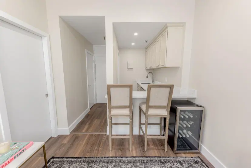 Picture of 235 Sunrise Avenue 2211, Palm Beach FL 33480