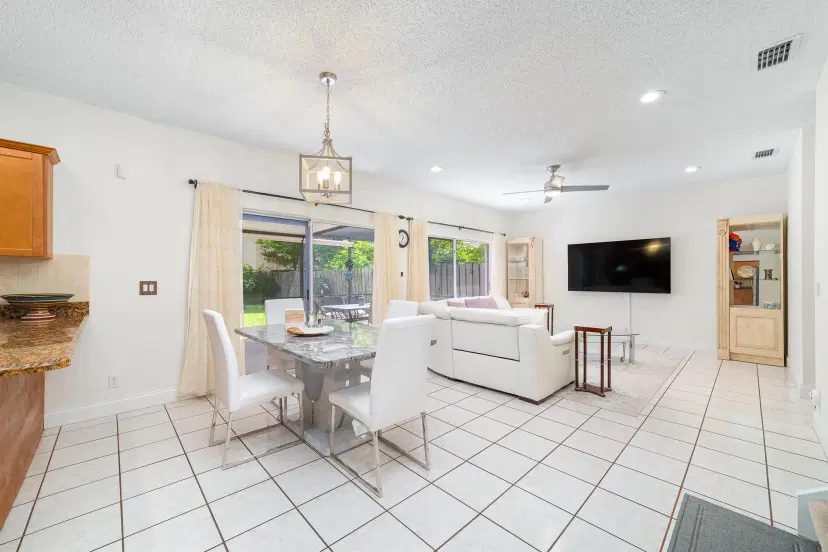 Picture of 21320 Sawmill Court, Boca Raton FL 33498