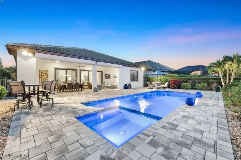 Picture of 9239 Plover Dr, Naples FL 34120