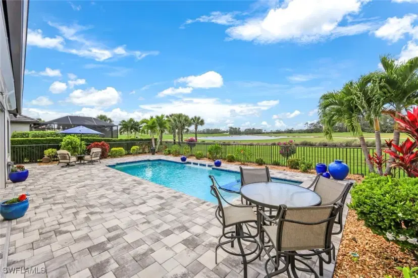 Picture of 9239 Plover Dr, Naples FL 34120