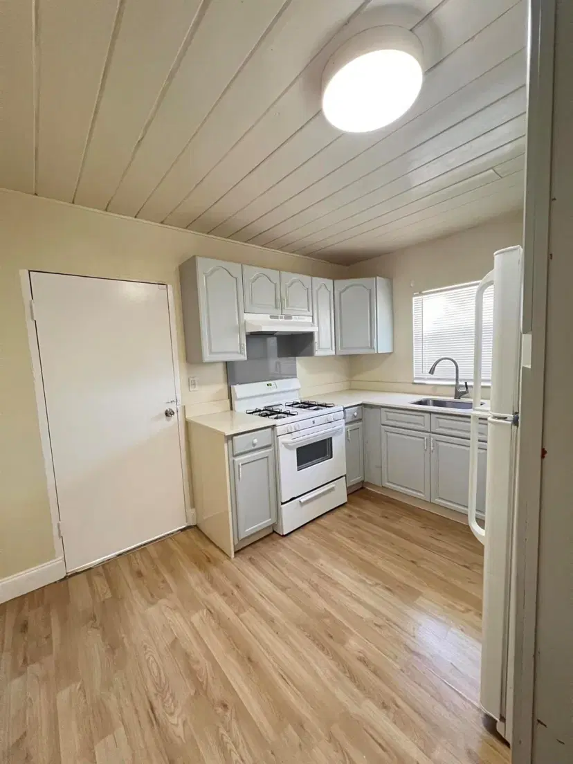 Picture of 905 N 19Th Street, Fort Pierce FL 34950
