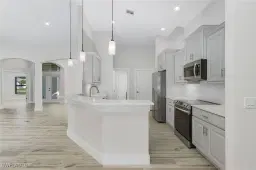Picture of 346 SW 28Th Pl, Cape Coral, FL 33991