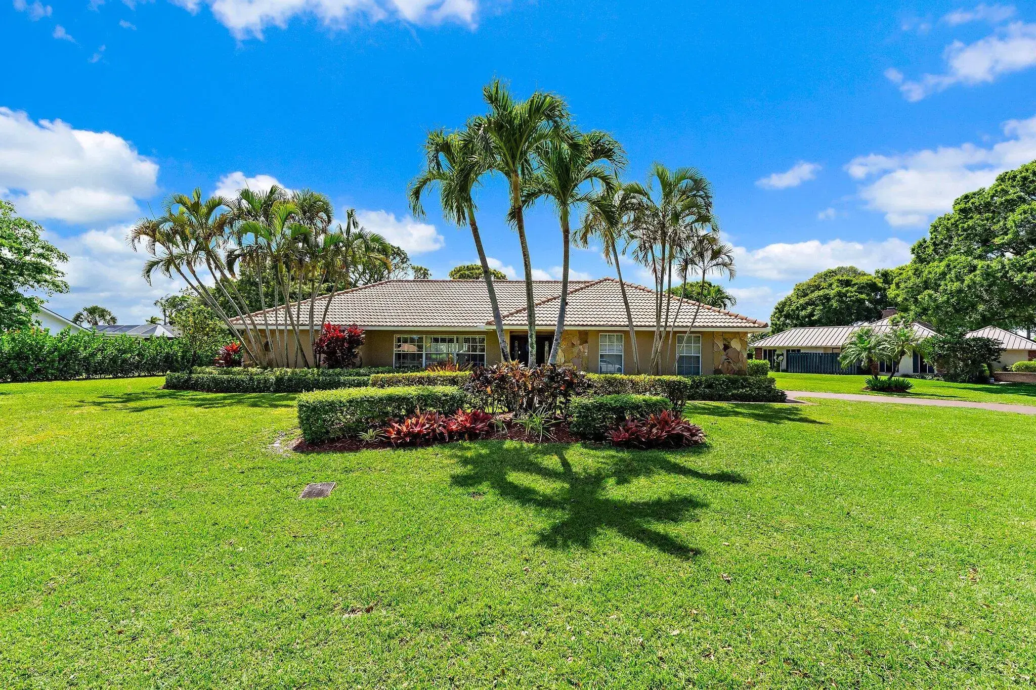 Picture of 90 SE Turtle Creek Drive, Jupiter, FL 33469