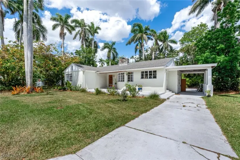 Picture of 1429 Sandra Dr, Fort Myers FL 33901