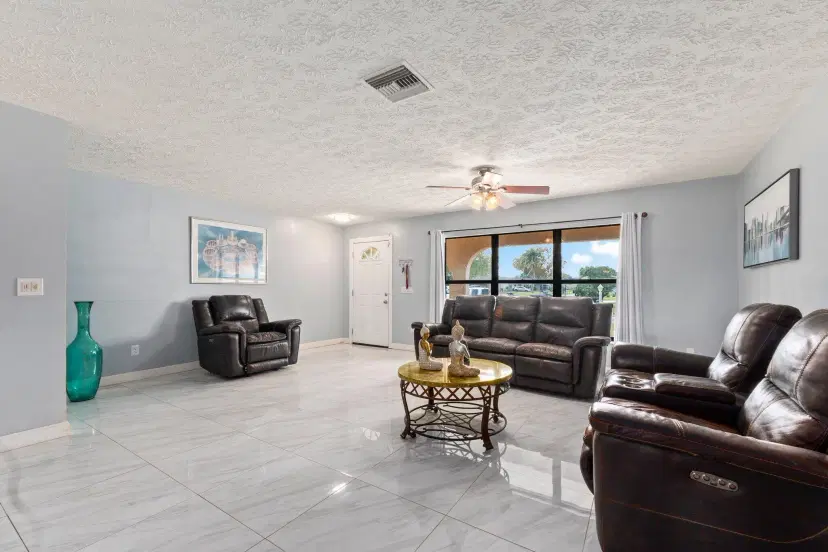 Picture of 541 SE Fallon Drive, Port St Lucie FL 34983