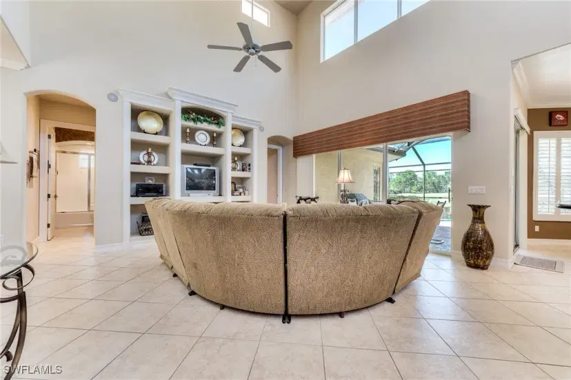 Picture of 6861 Bent Grass Dr, Naples FL 34113