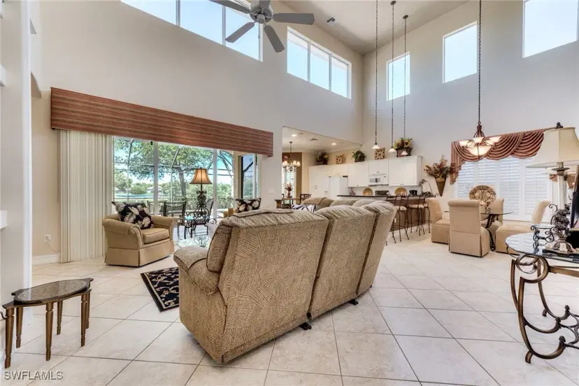 Picture of 6861 Bent Grass Dr, Naples FL 34113