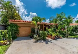 Picture of 300 S Riverside Dr, Pompano Beach, FL 33062