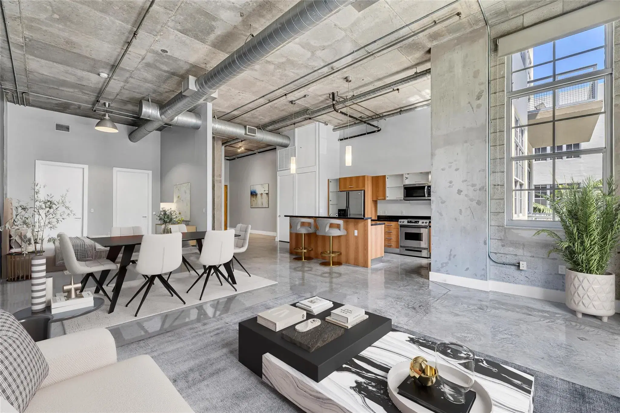 Picture of 434 NW 1St Ave 303, Fort Lauderdale, FL 33301