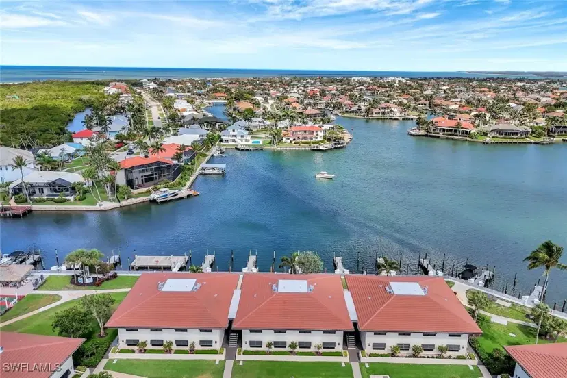 Picture of 543 Seaview Ct J2, Marco Island FL 34145
