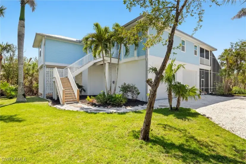 Picture of 1234 Middle Gulf Dr, Sanibel FL 33957