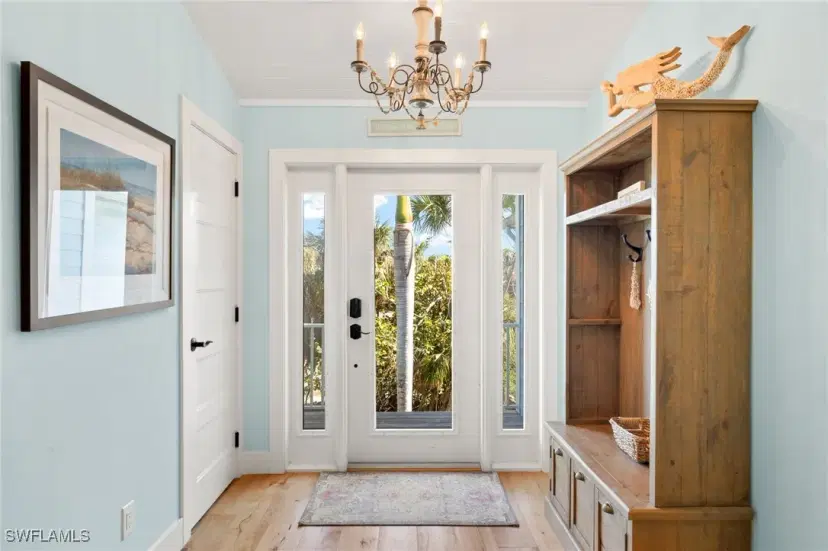 Picture of 1234 Middle Gulf Dr, Sanibel FL 33957