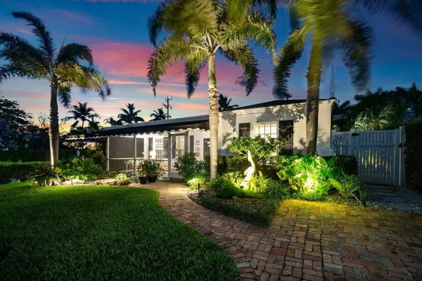 Picture of 1101 Miramar Drive, Delray Beach FL 33483