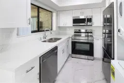 Picture of 2590 Coral Springs Dr 90, Coral Springs, FL 33065