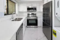 Picture of 2590 Coral Springs Dr 90, Coral Springs, FL 33065