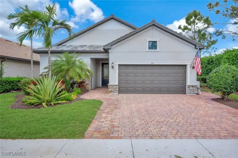 Picture of 7451 Blackberry Dr, Naples FL 34114