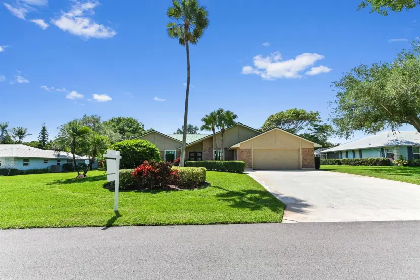 Picture of 8222 SE Royal Street, Hobe Sound FL 33455