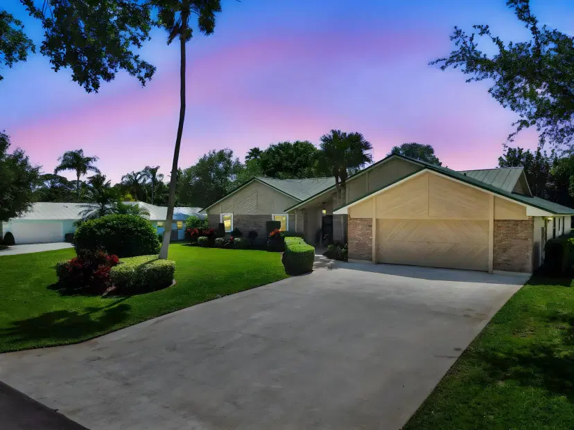 Picture of 8222 SE Royal Street, Hobe Sound FL 33455