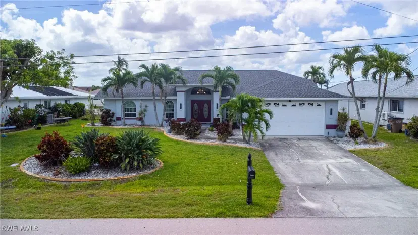 Picture of 1814 SE 9Th Ter, Cape Coral FL 33990