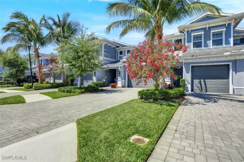 Picture of 2543 Seychelles Dr 608, Naples FL 34112