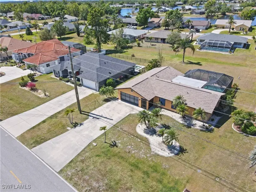 Picture of 2333 Rio De Janeiro Ave, Punta Gorda FL 33983