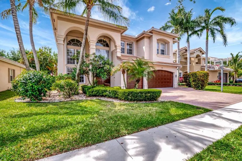 Picture of 11880 Foxbriar Lake Trail, Boynton Beach FL 33473