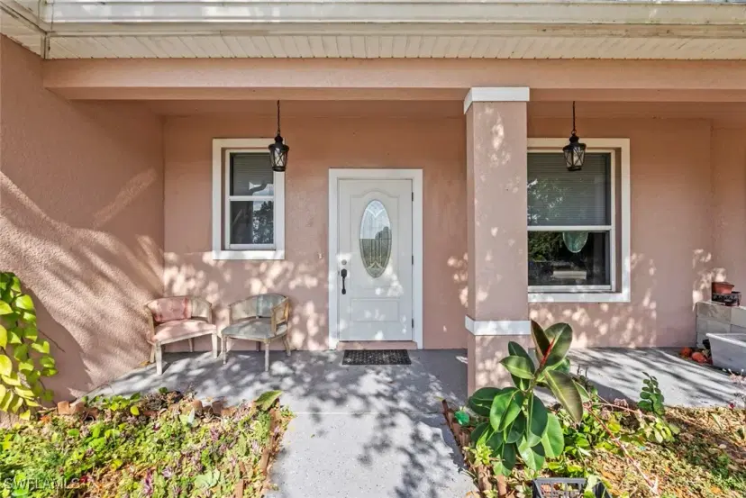 Picture of 857 Bedford Dr, Lehigh Acres FL 33974