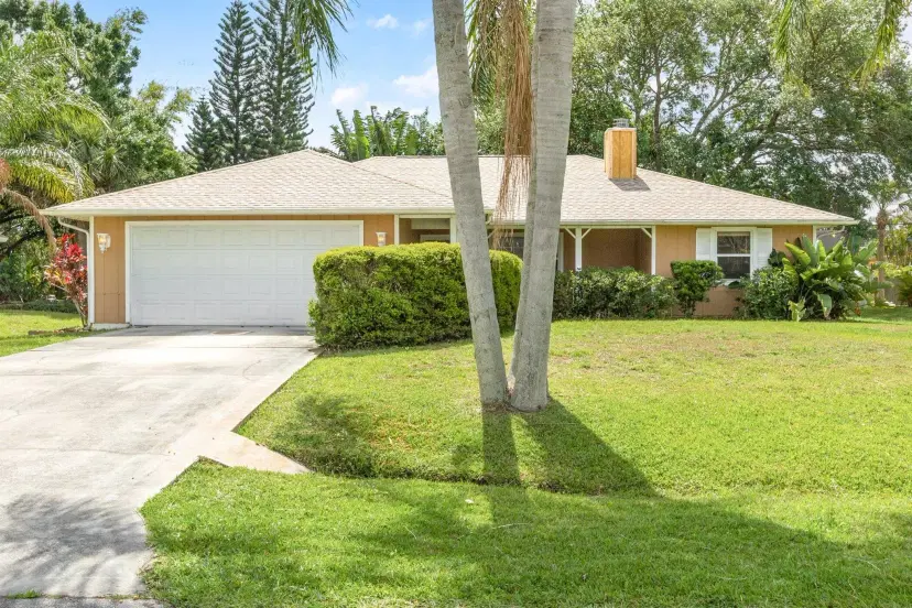 Picture of 680 Helicon Terrace, Sebastian FL 32958