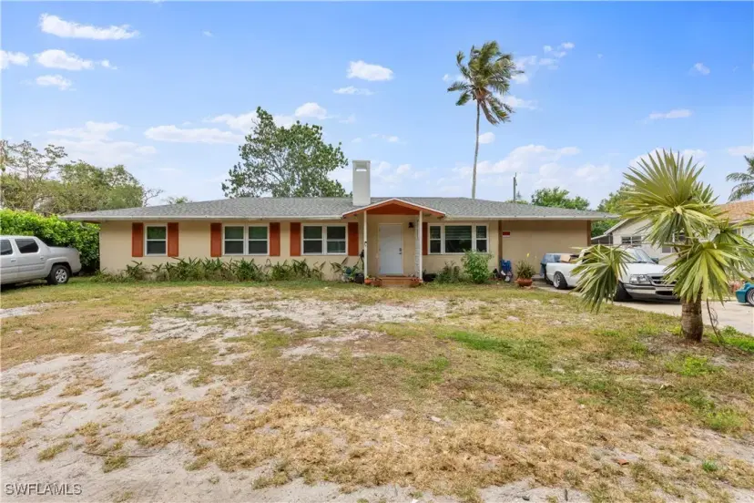 Picture of 3586 Croton Rd, Naples FL 34104