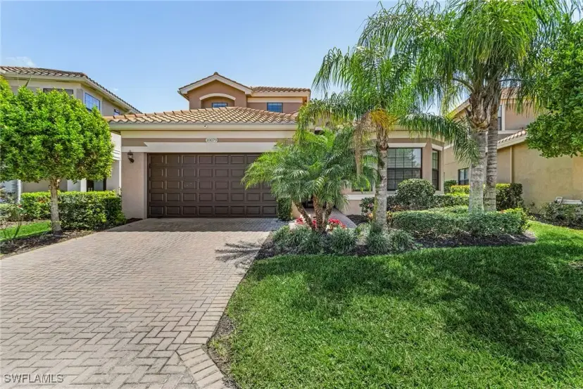 Picture of 10079 Chesapeake Bay Dr, Fort Myers FL 33913