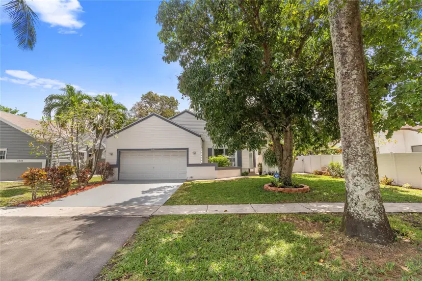 Picture of 8350 SW 12Th St, Pembroke Pines FL 33025