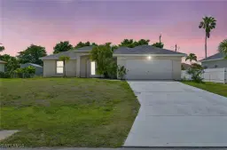 Picture of 810 SW 8Th Ct, Cape Coral, FL 33991