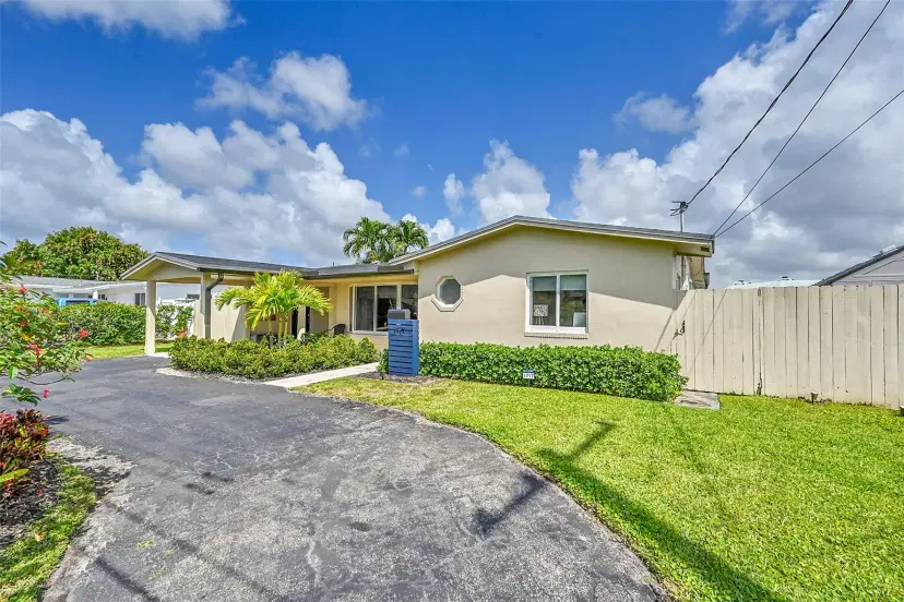 Picture of 1717 NW 39 St, Oakland Park FL 33309