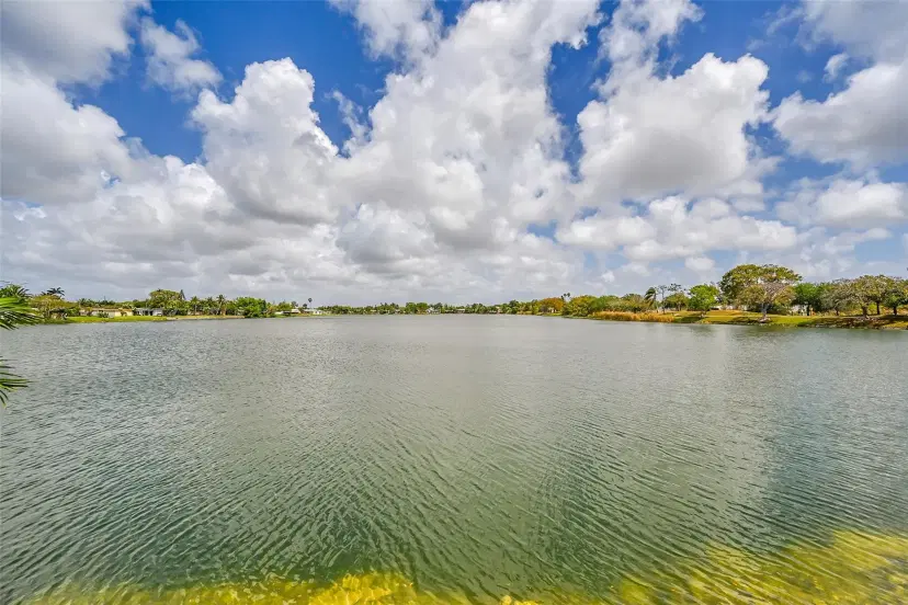 Picture of 1717 NW 39 St, Oakland Park FL 33309