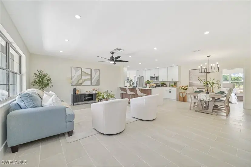 Picture of 1400 Alwynne Dr, Lehigh Acres FL 33936