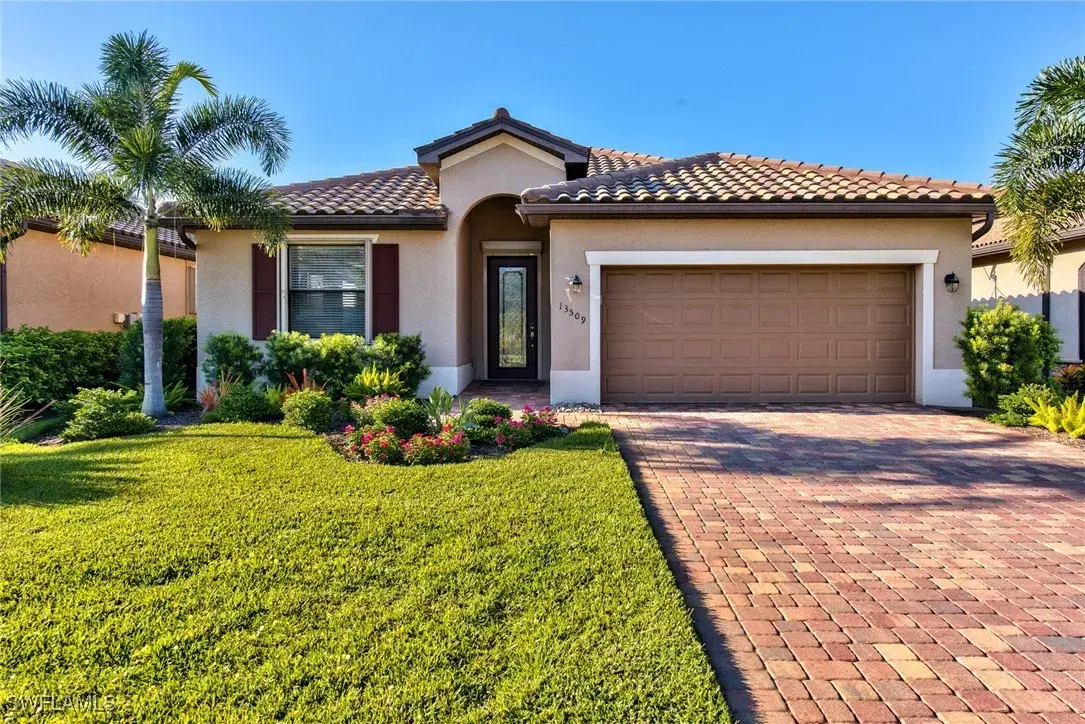 Picture of 13509 San Georgio Dr, Estero, FL 33928