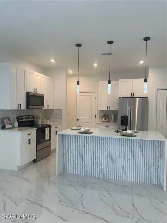 Picture of 2520 73Rd St W, Lehigh Acres FL 33971