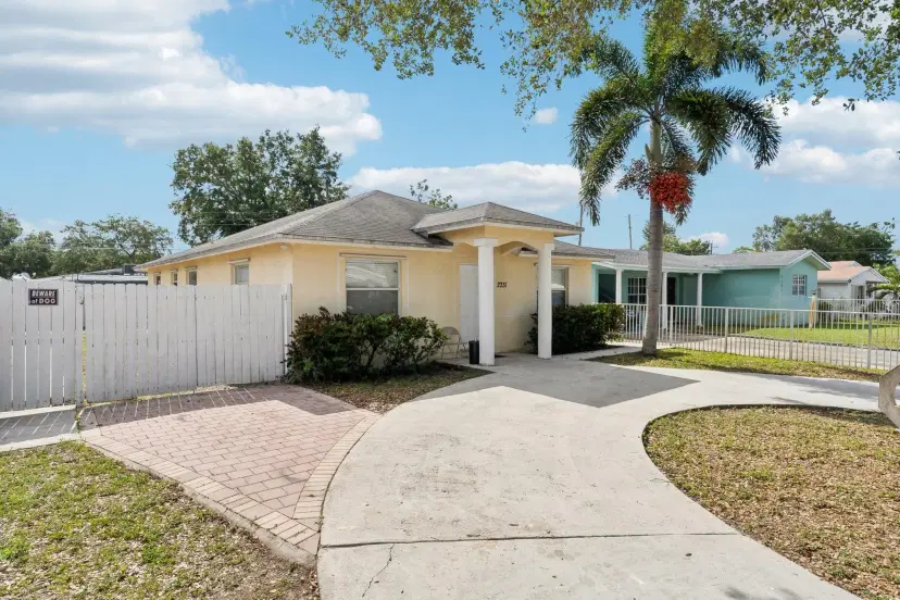 Picture of 2331 N 66Th Ter, Hollywood FL 33024