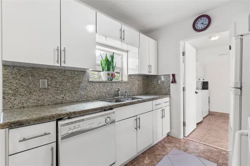 Picture of 4430 NW 62Nd Street, North Lauderdale FL 33319