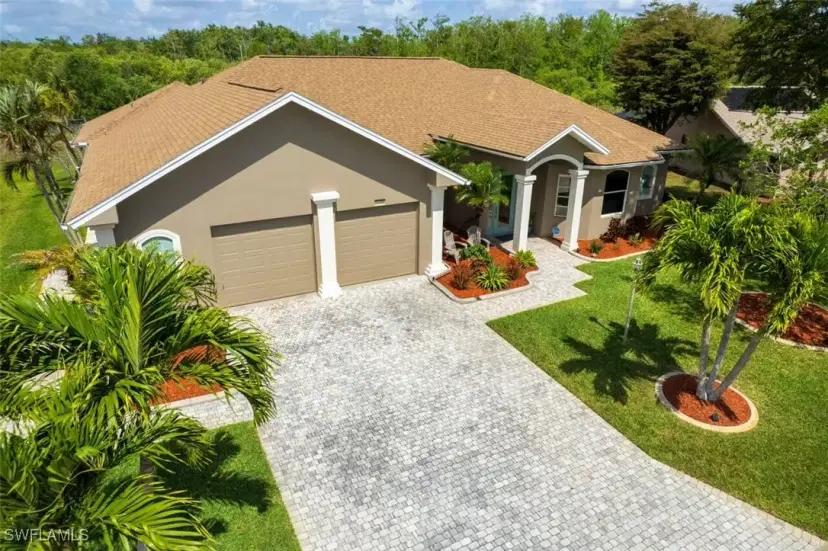 Picture of 15291 Briarcrest Cir, Fort Myers FL 33912