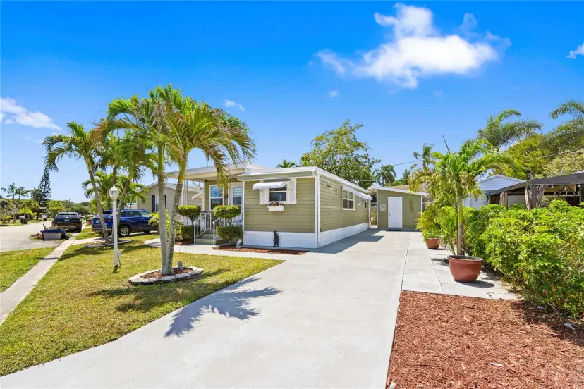 Picture of 14599 Sunset Drive, Delray Beach FL 33445