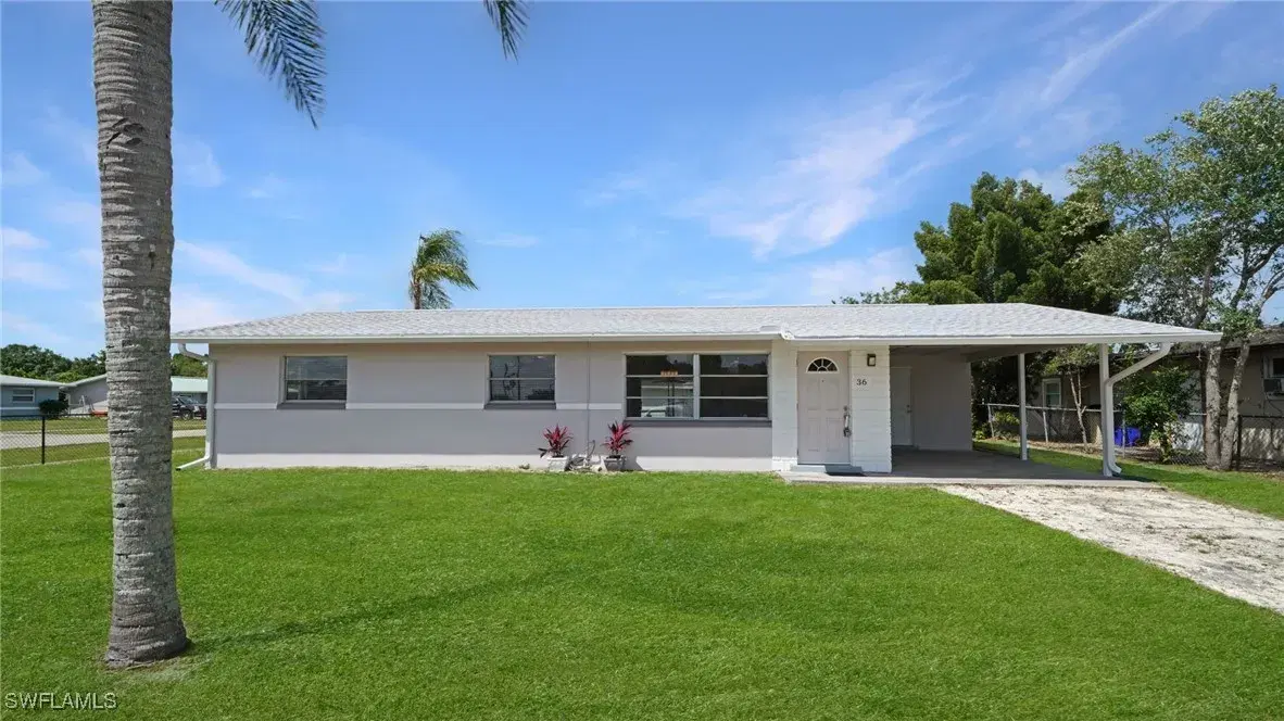 Picture of 36 Castlebar Cir, Fort Myers, FL 33905