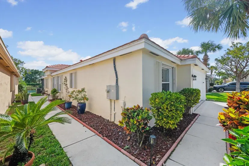 Picture of 6116 Spring Isles Boulevard, Lake Worth FL 33463