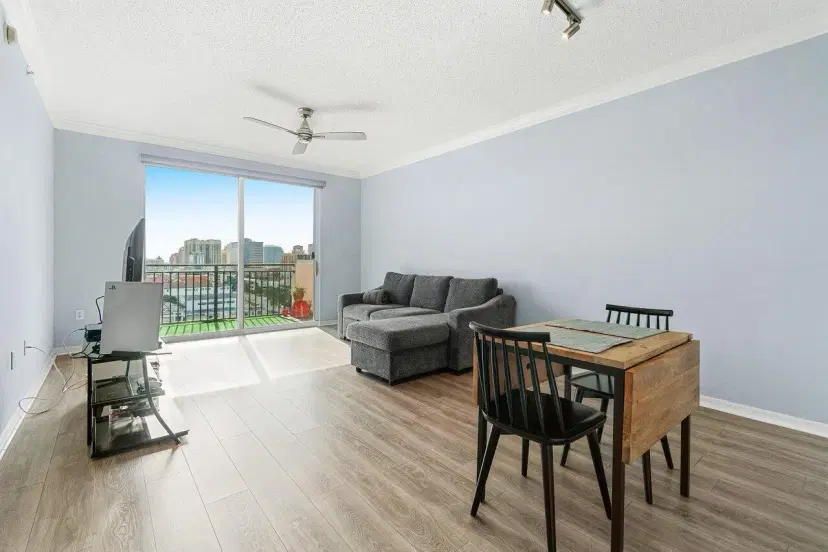 Picture of 616 Clearwater Park Road 1203, West Palm Beach FL 33401