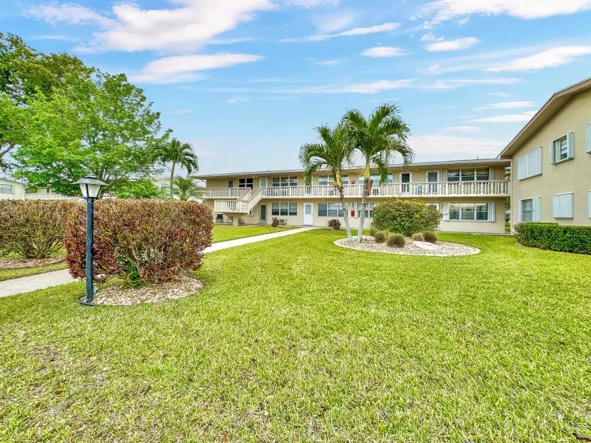 Picture of 90 Bedford D, West Palm Beach FL 33417