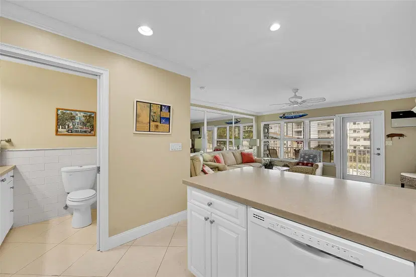 Picture of 1110 N Riverside Dr 24, Pompano Beach FL 33062