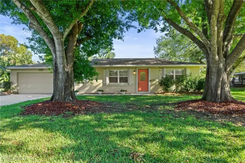 Picture of 1359 Jambalana Ln, Fort Myers FL 33901