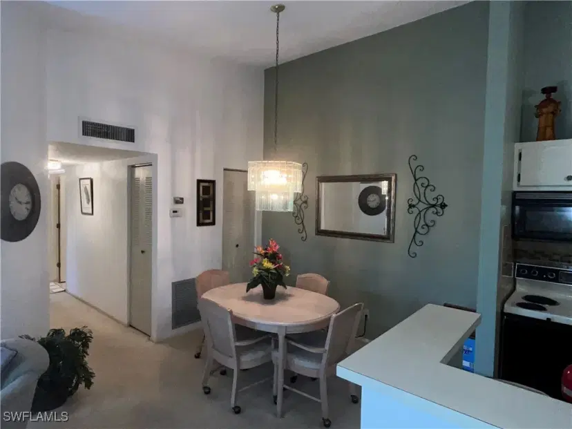 Picture of 14860 Summerlin Woods Dr 5, Fort Myers FL 33919