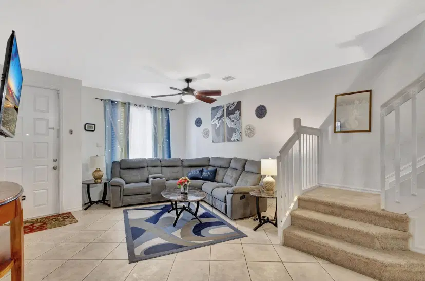 Picture of 1907 Hibiscus Lane, Riviera Beach FL 33404