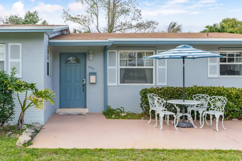 Picture of 4784 NW 3Rd Ct, Plantation FL 33317